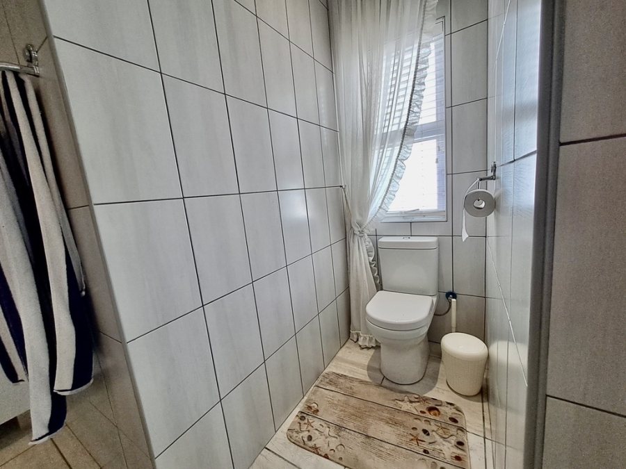 3 Bedroom Property for Sale in Yzerfontein Western Cape